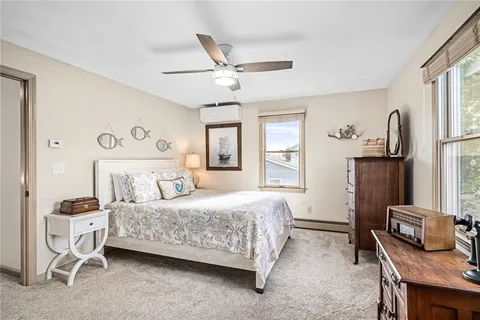 $575,000 | 66 Islington Avenue, Portsmouth, RI 02871