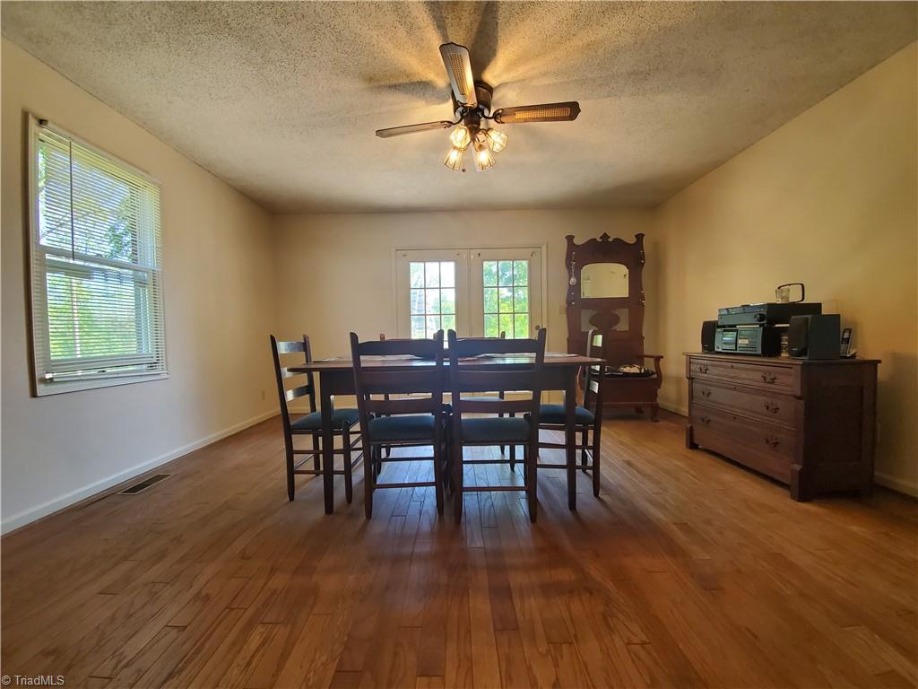 147 Howardtown Road Mocksville, NC 27028 - Photo 4 of 32