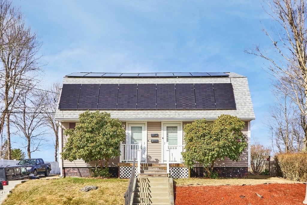 11 Waterman Road Auburn, MA 01501 - Photo 1 of 36 Gallery Image 1