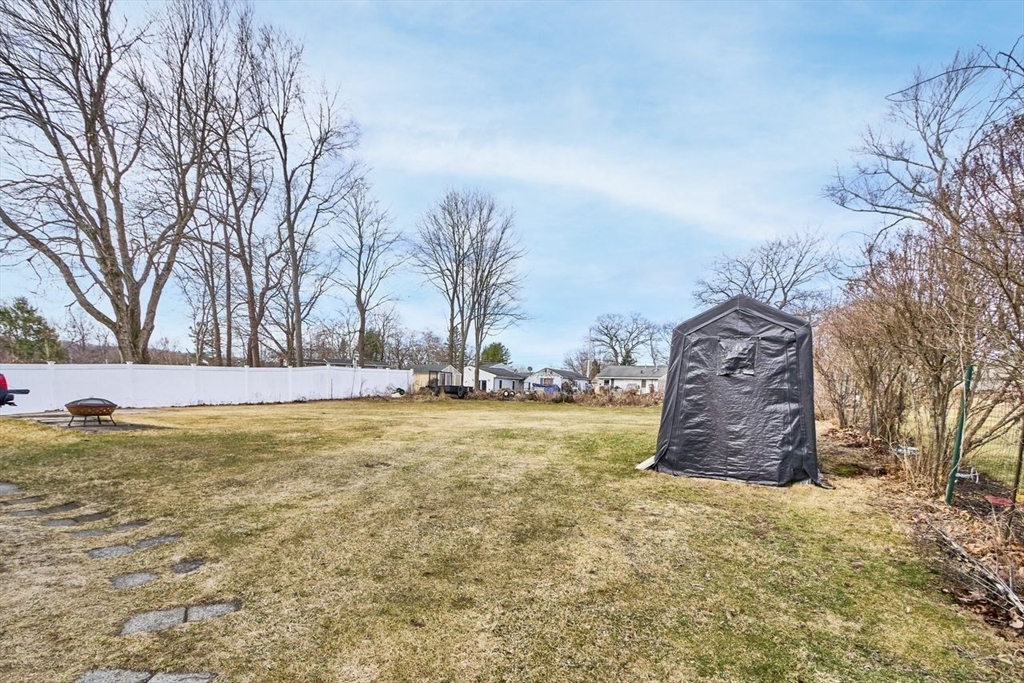 11 Waterman Road Auburn, MA 01501 - Photo 32 of 36 Gallery Image 32