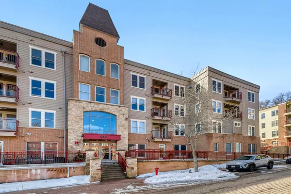 $398,900 | 620 Main Street North, Unit 311, Stillwater, MN 55082