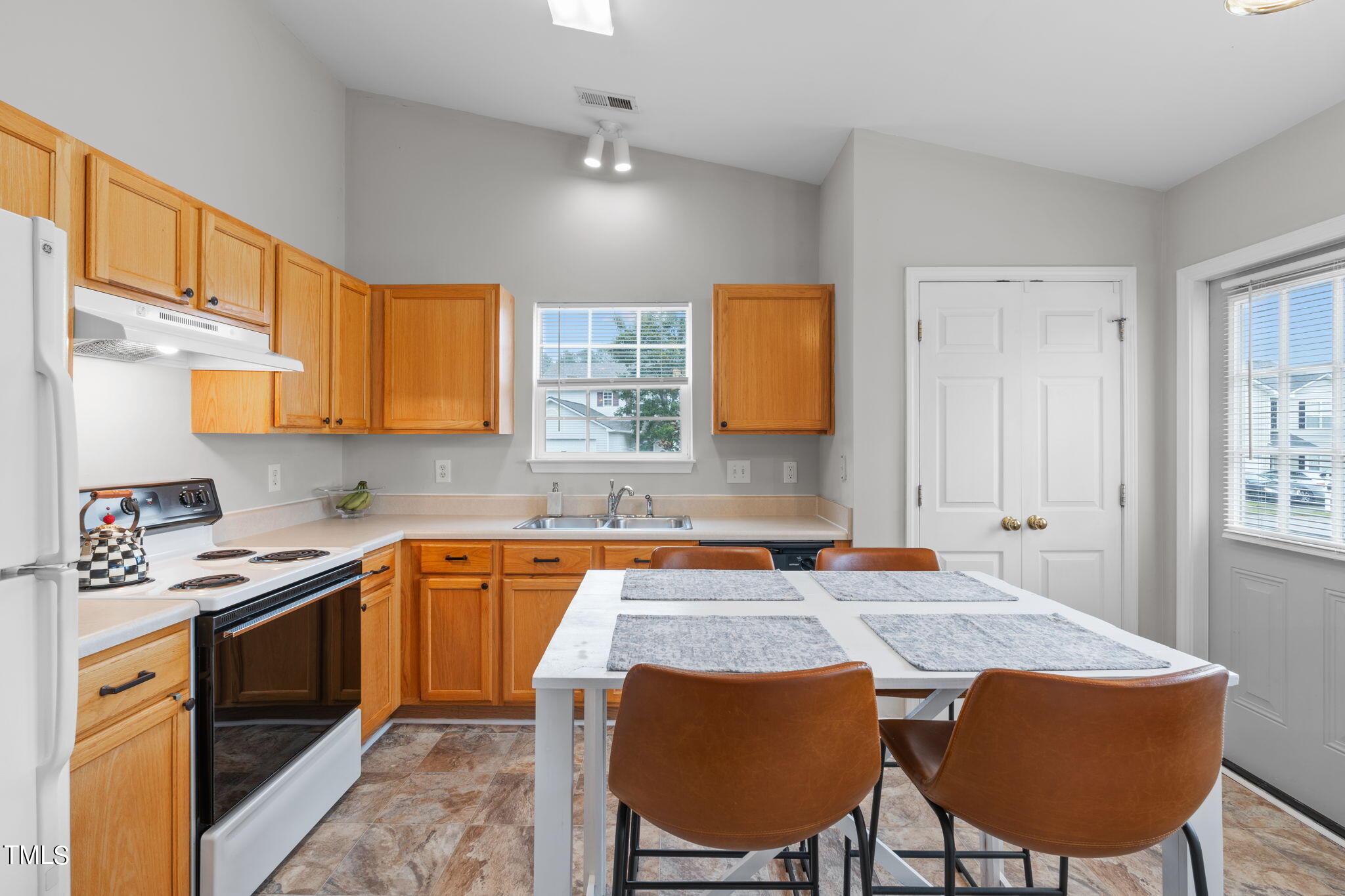 4022 Rothfield Lane Raleigh, NC 27616 - Photo 12 of 24 A-10
