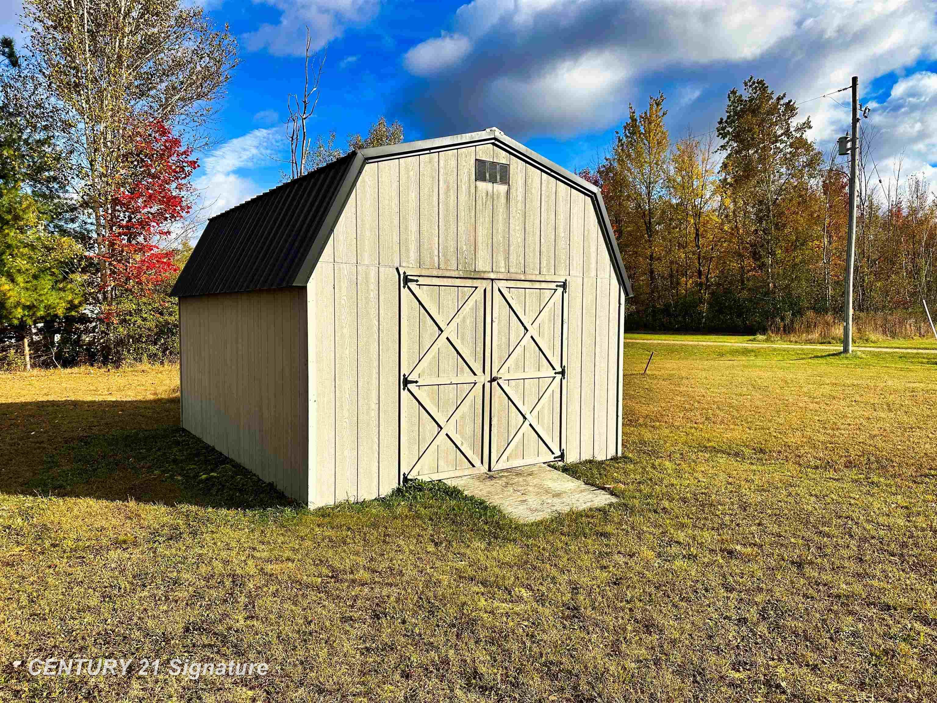 6719 North Coleman Road Coleman, MI 48618 - Photo 29 of 43 Gallery Image 29