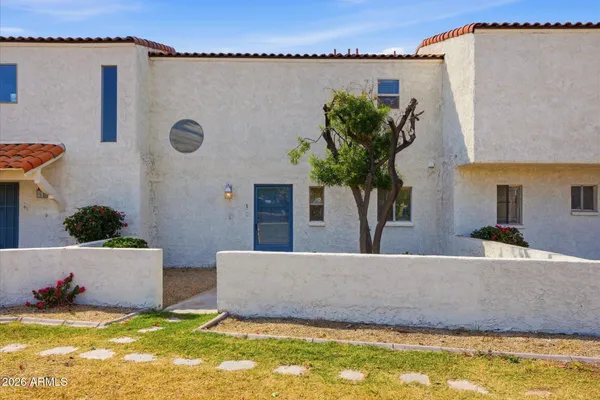a view of a living room