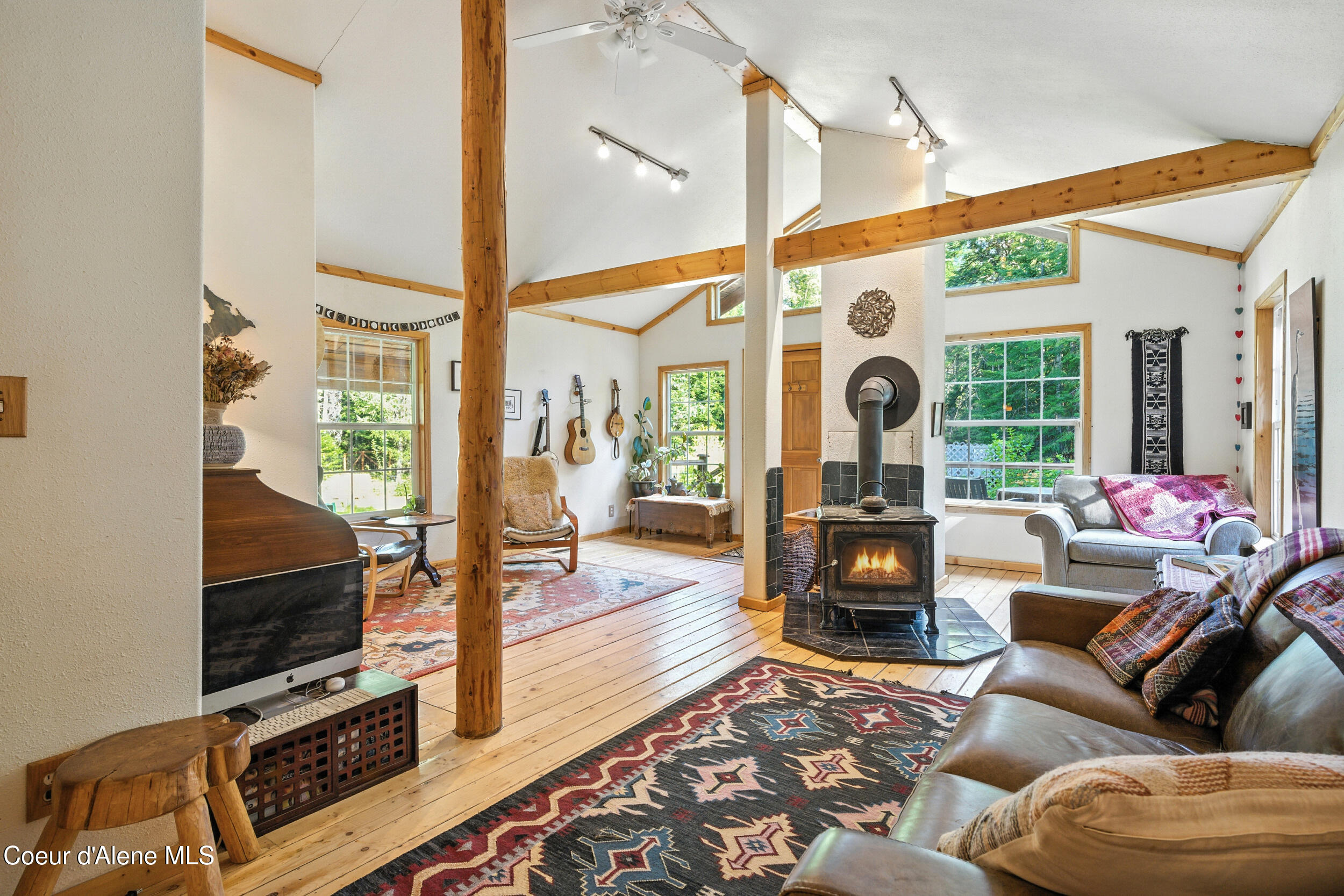 633 Old Mill Road Sandpoint, ID 83864 - Photo 8 of 50 6__dsc4762_with_fire
