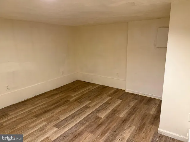 $1,099 | 2004 Kensington Street, Harrisburg, PA 17104