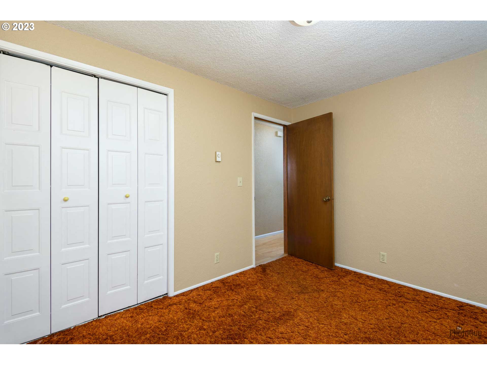 4888 B Street Springfield, OR 97478 - Photo 16 of 32 a view of an empty room