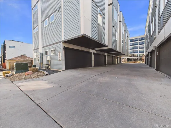 $3,400 | 1632 Lowell Boulevard, Unit 5, Denver, CO 80204