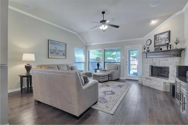 $2,990 | 4900 Newbridge Drive, McKinney, TX 75070