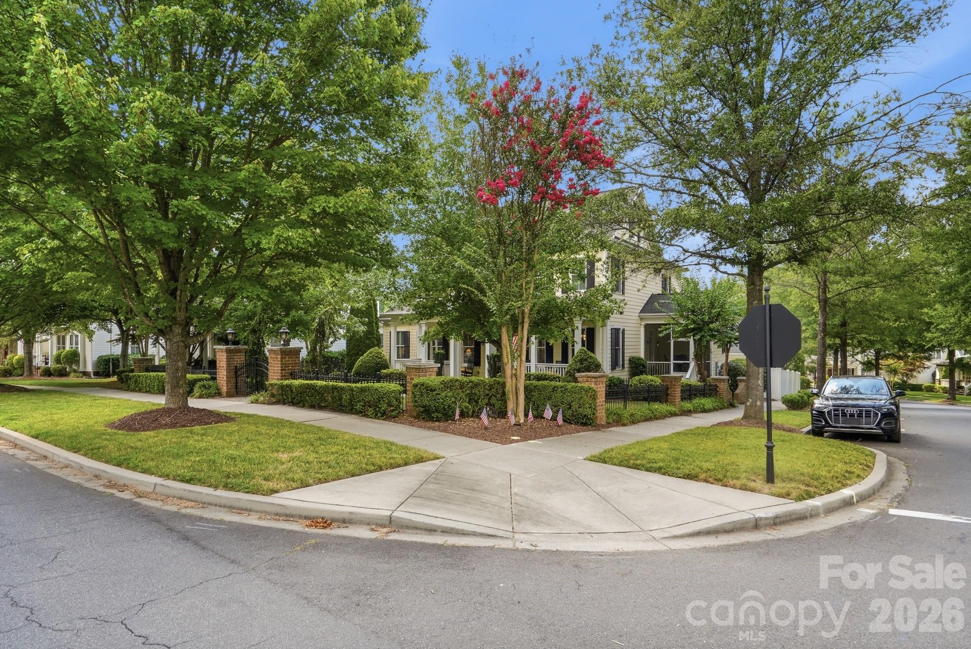 4341 Birkshire Heights Fort Mill, SC 29708 - Photo 5 of 48