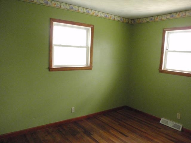 1420 Dive Road Bedford, IN 47421 - Photo 6 of 9