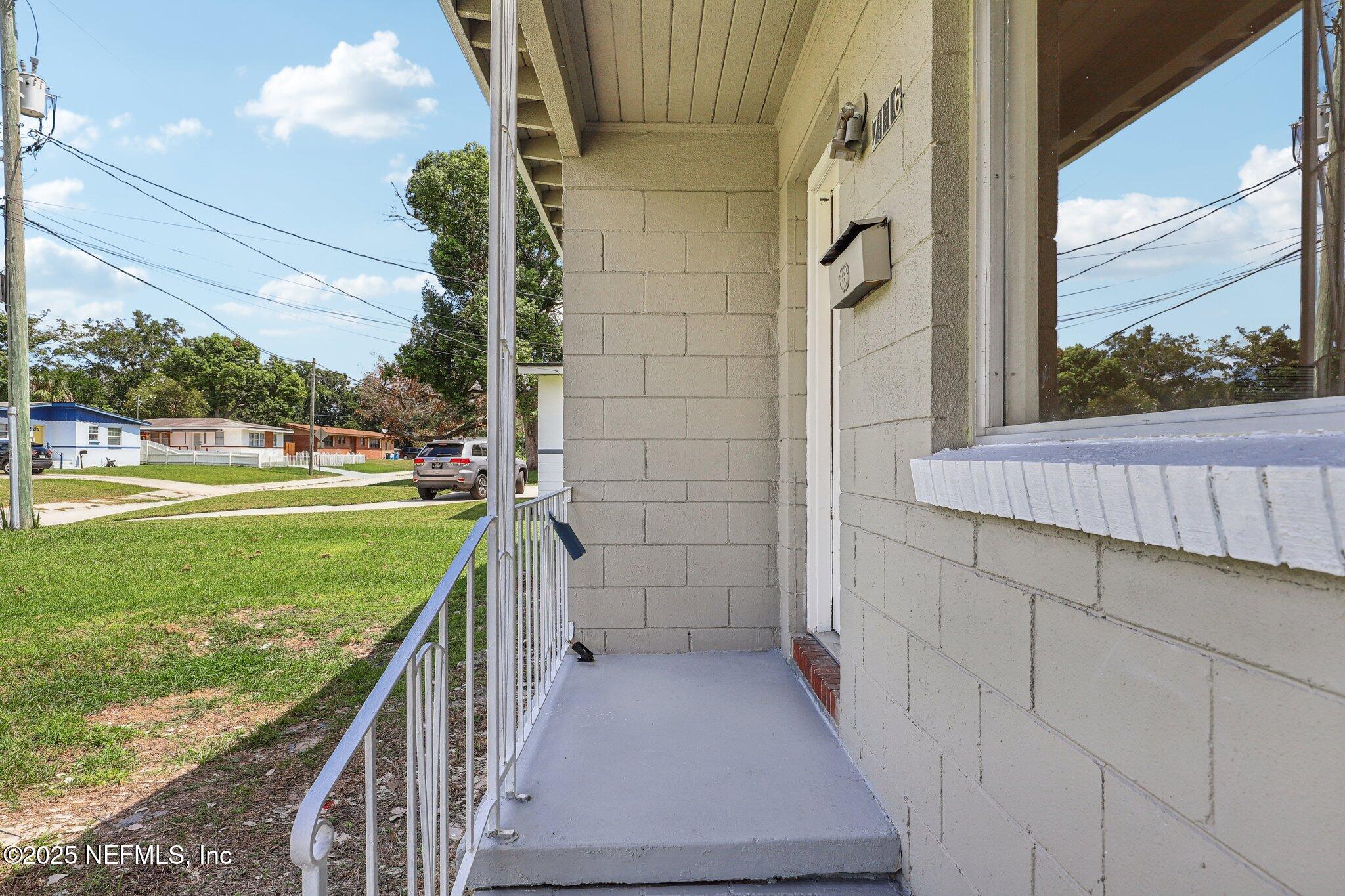 7116 Gaillardia Road South Jacksonville, FL 32211 - Photo 5 of 39 Front porch
