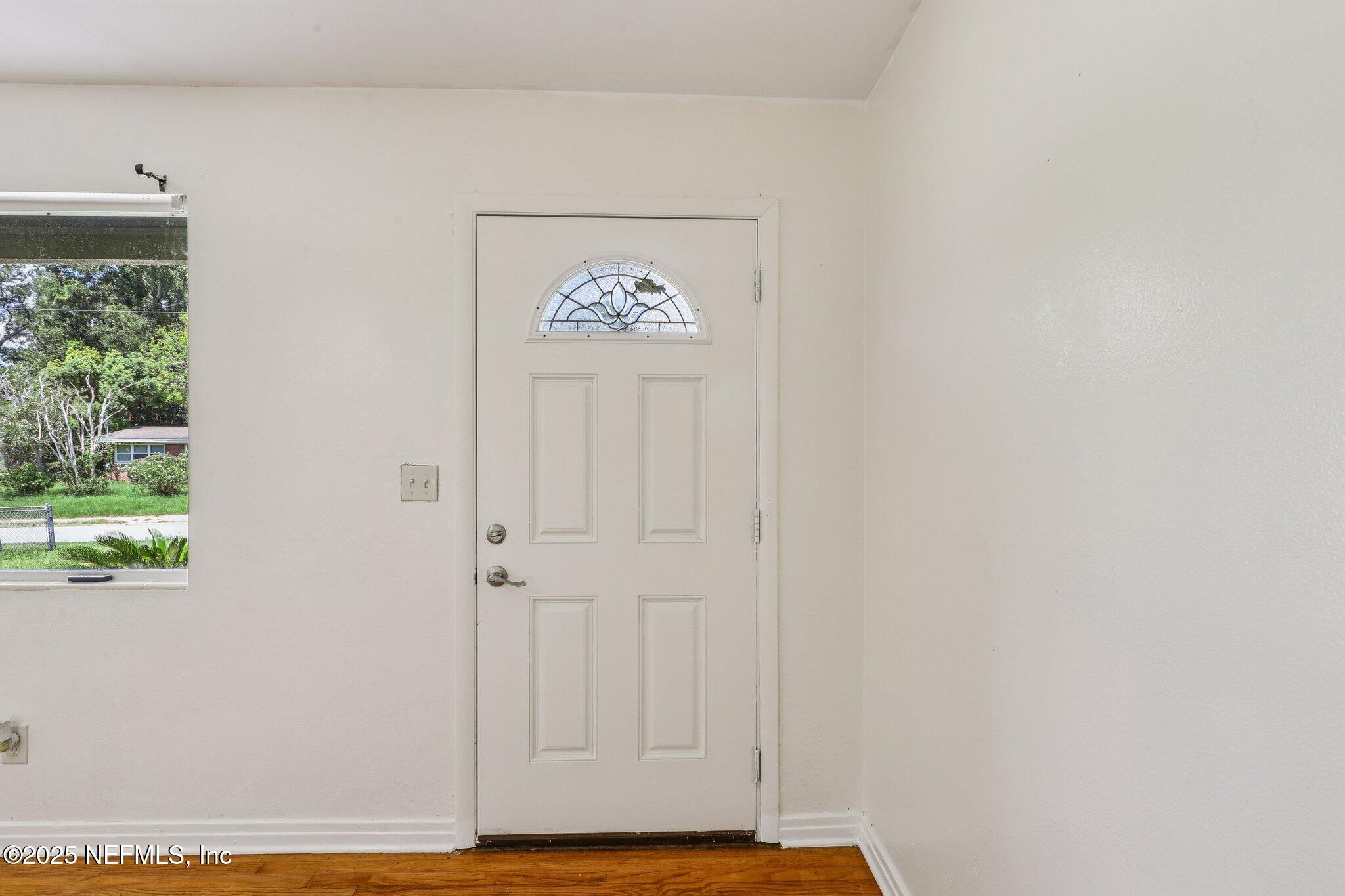 7116 Gaillardia Road South Jacksonville, FL 32211 - Photo 6 of 39 Front door foyer