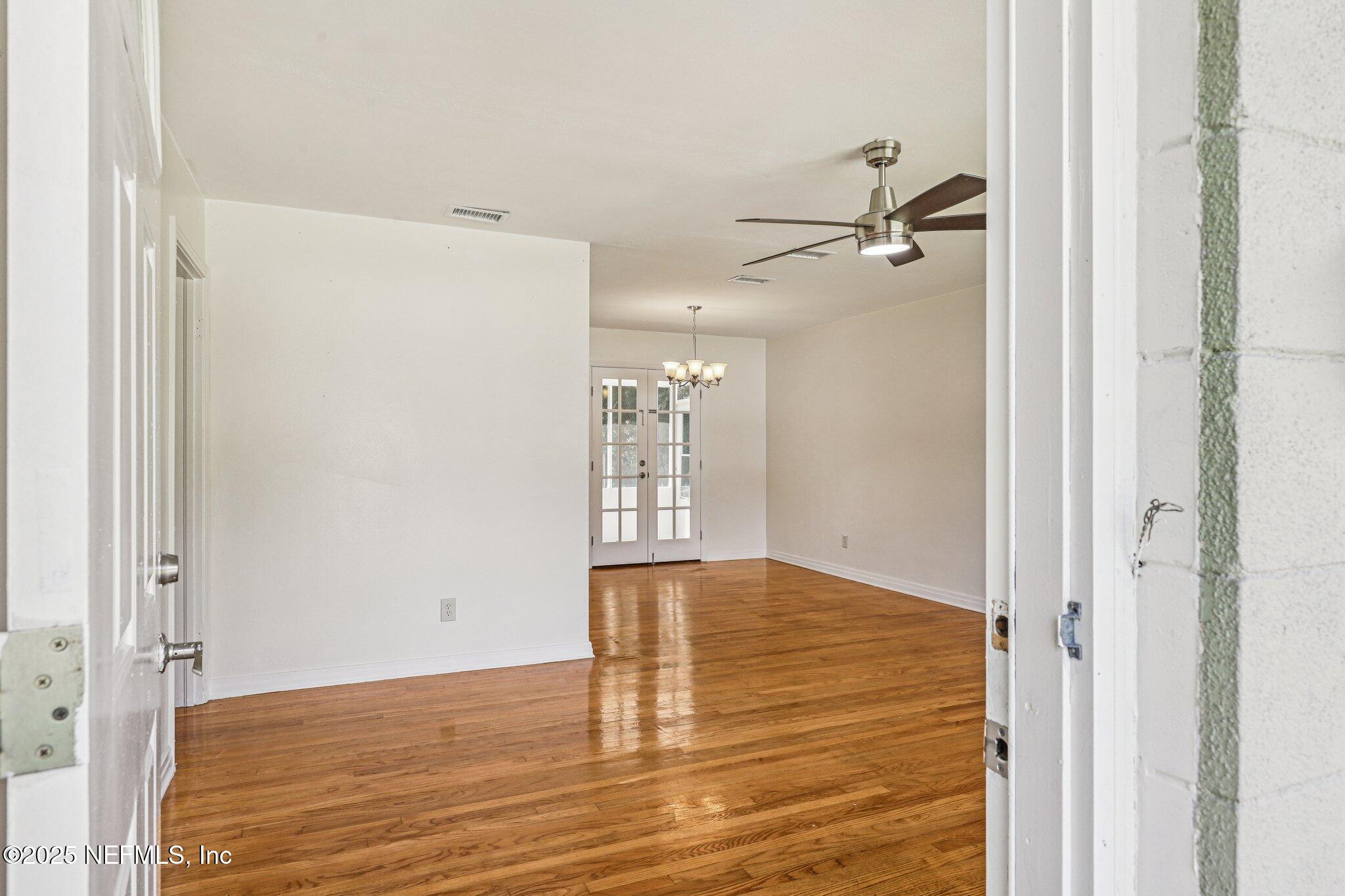 7116 Gaillardia Road South Jacksonville, FL 32211 - Photo 7 of 39 View of living from front door