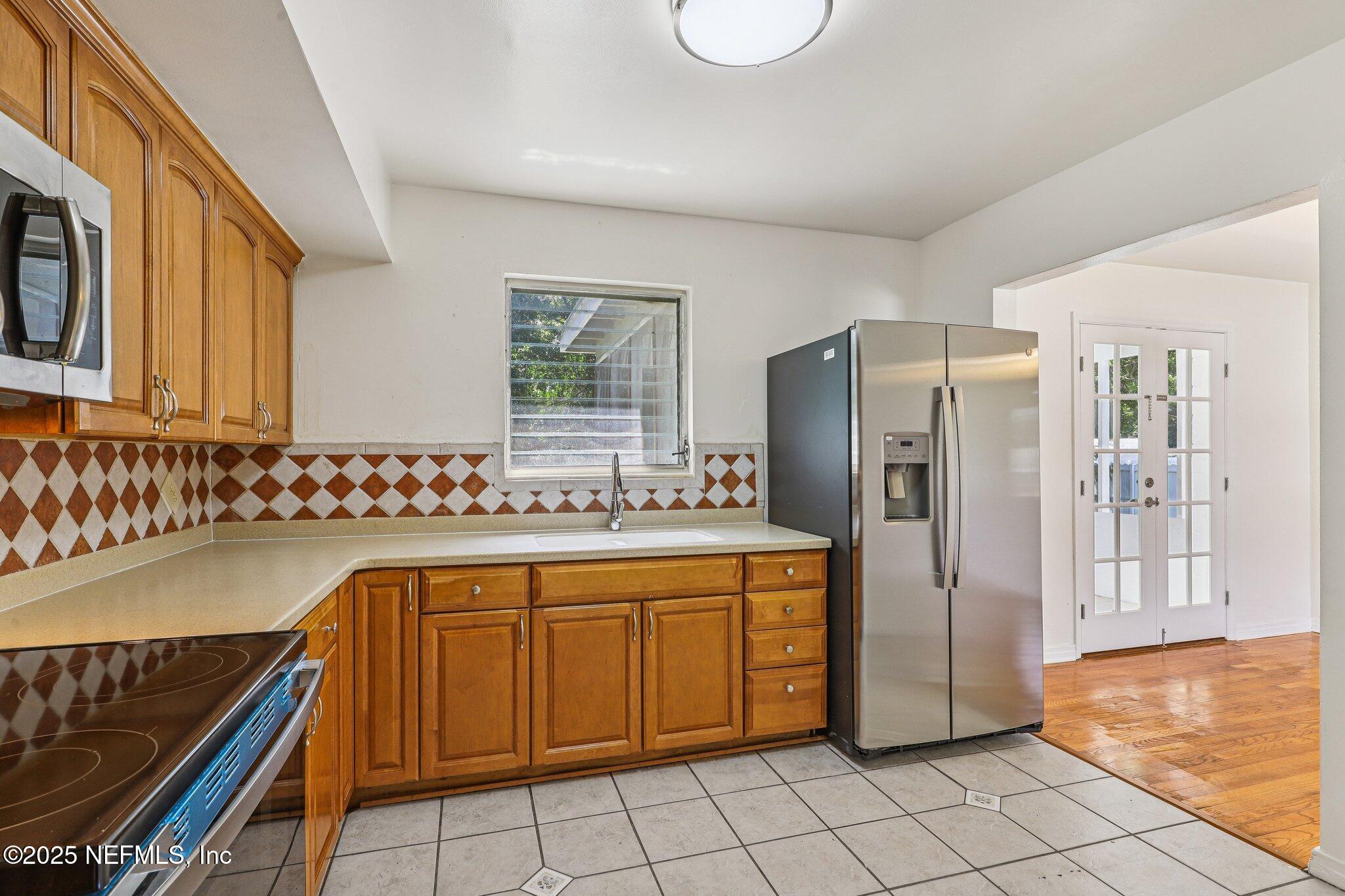 7116 Gaillardia Road South Jacksonville, FL 32211 - Photo 10 of 39 Kitchen