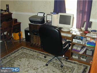 72 Marshall Road Lansdowne, PA 19050 - Photo 7 of 10 Office / Study