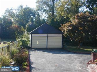 72 Marshall Road Lansdowne, PA 19050 - Photo 9 of 10 Exterior Back