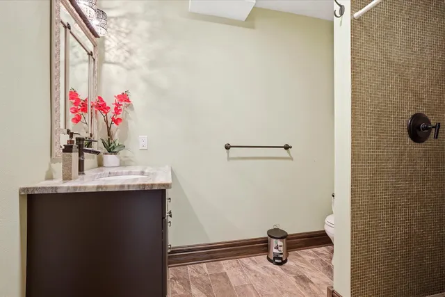 $935,000 | S81W26300 National Avenue, Vernon, WI 53149