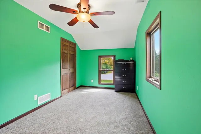 $935,000 | S81W26300 National Avenue, Vernon, WI 53149