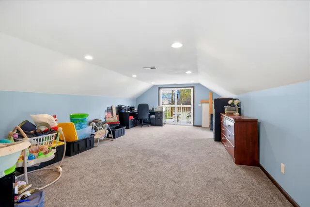 $935,000 | S81W26300 National Avenue, Vernon, WI 53149