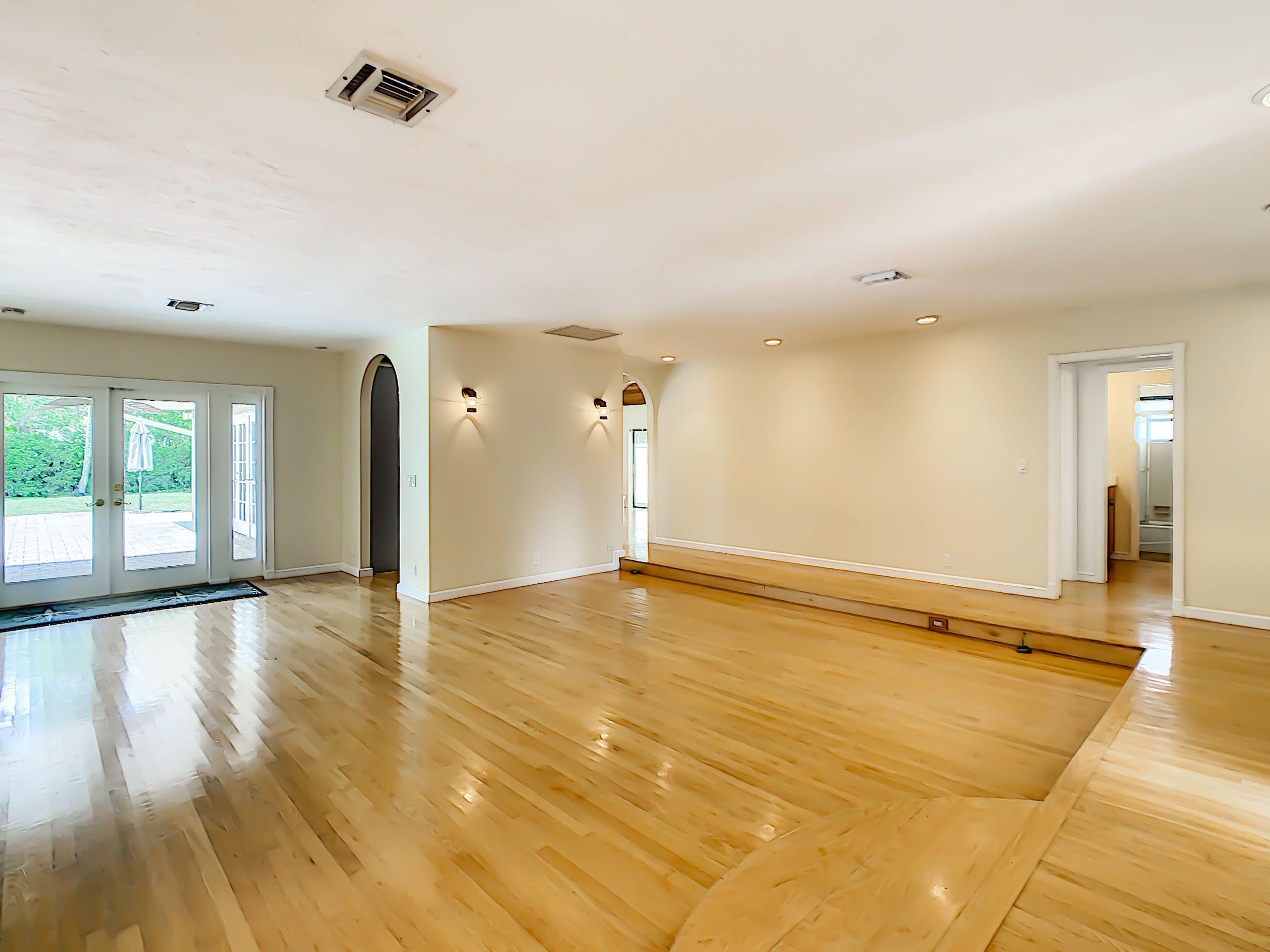 5737 Wind Drift Lane Boca Raton, FL 33433 - Photo 4 of 24 3.