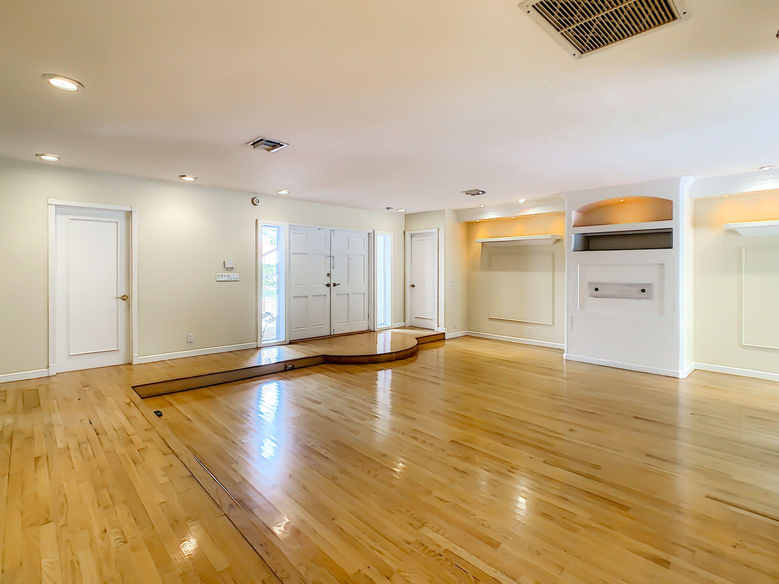 5737 Wind Drift Lane Boca Raton, FL 33433 - Photo 6 of 24 Living Room Area