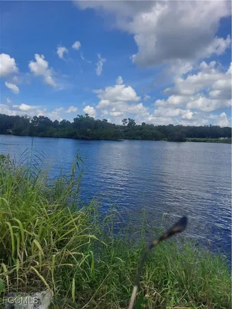 $269,000 | 2114 Silk Bay Boulevard, Alva, FL 33920