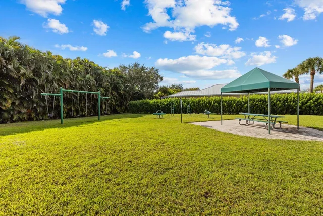 $3,995 | 4668 Southeast Winter Haven Court, Stuart, FL 34997