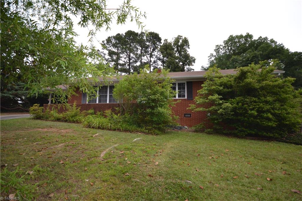 259 Eldorado Road Asheboro, NC 27205 - Photo 3 of 22 Gallery Image 3