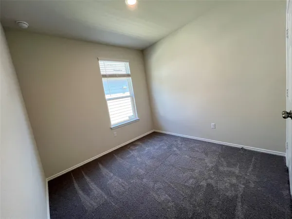 $1,950 | 561 Papaya Drive, Buda, TX 78610