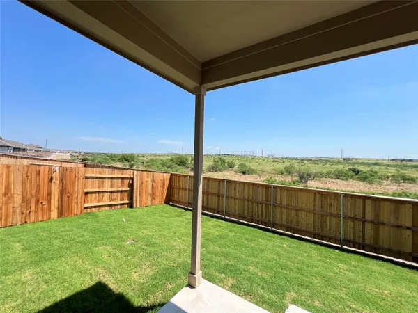 $1,950 | 561 Papaya Drive, Buda, TX 78610