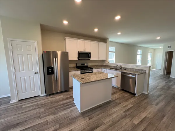 $1,950 | 561 Papaya Drive, Buda, TX 78610