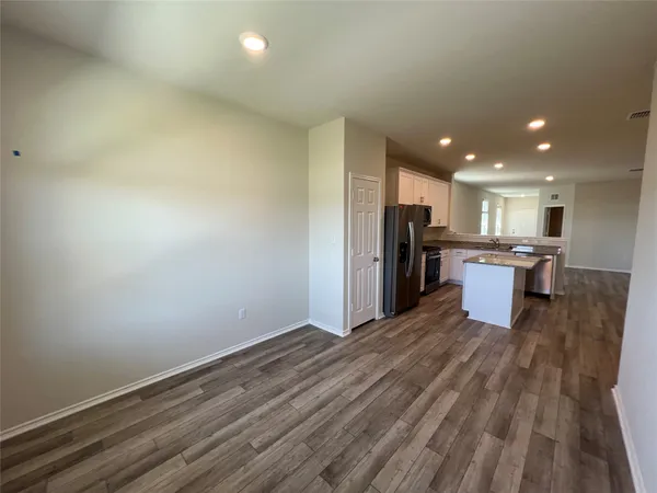 $1,950 | 561 Papaya Drive, Buda, TX 78610