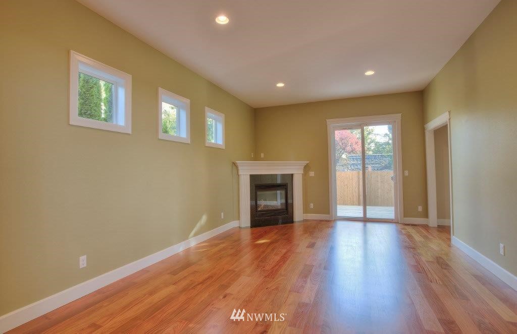 11342 Southeast 192nd Street Renton, WA 98055 - Photo 13 of 25 Gallery Image 13