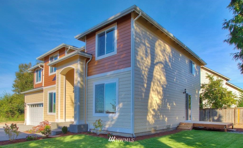 11342 Southeast 192nd Street Renton, WA 98055 - Photo 3 of 25 Gallery Image 3