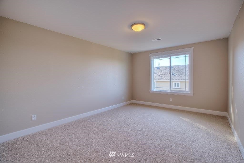 11342 Southeast 192nd Street Renton, WA 98055 - Photo 8 of 25 Gallery Image 8