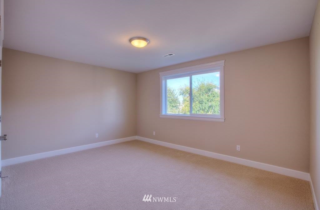 11342 Southeast 192nd Street Renton, WA 98055 - Photo 10 of 25 Gallery Image 10