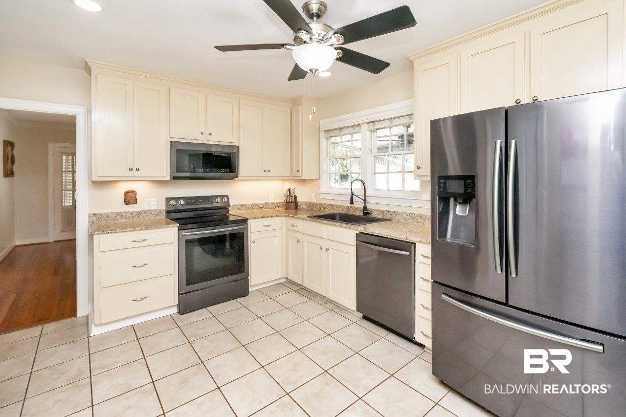 54 South Julia Street Mobile, AL 36604 - Photo 19 of 24