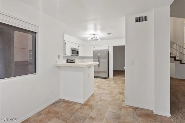 $1,900 | 2559 Kilmaron Circle, Henderson, NV 89014