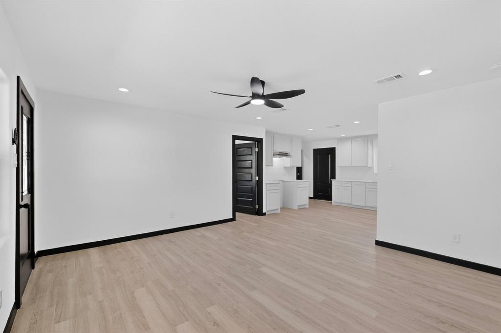 1624 Houghton Road Dallas, TX 75217 - Photo 9 of 40