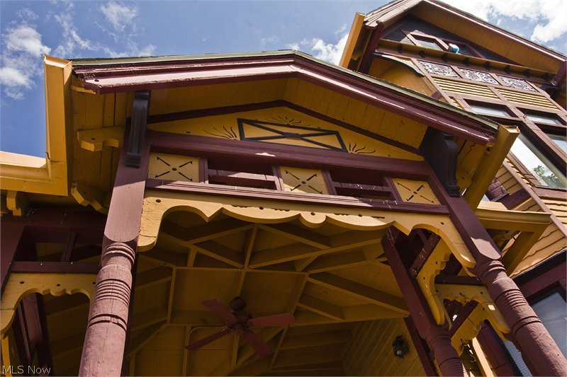 2911 Scranton Road Cleveland, OH 44113 - Photo 22 of 23 Front porch detail