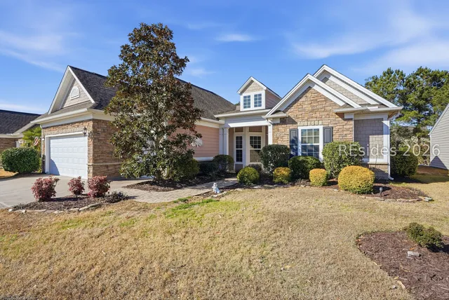$675,000 | 226 Eagle Crest Drive, Okatie, SC 29909