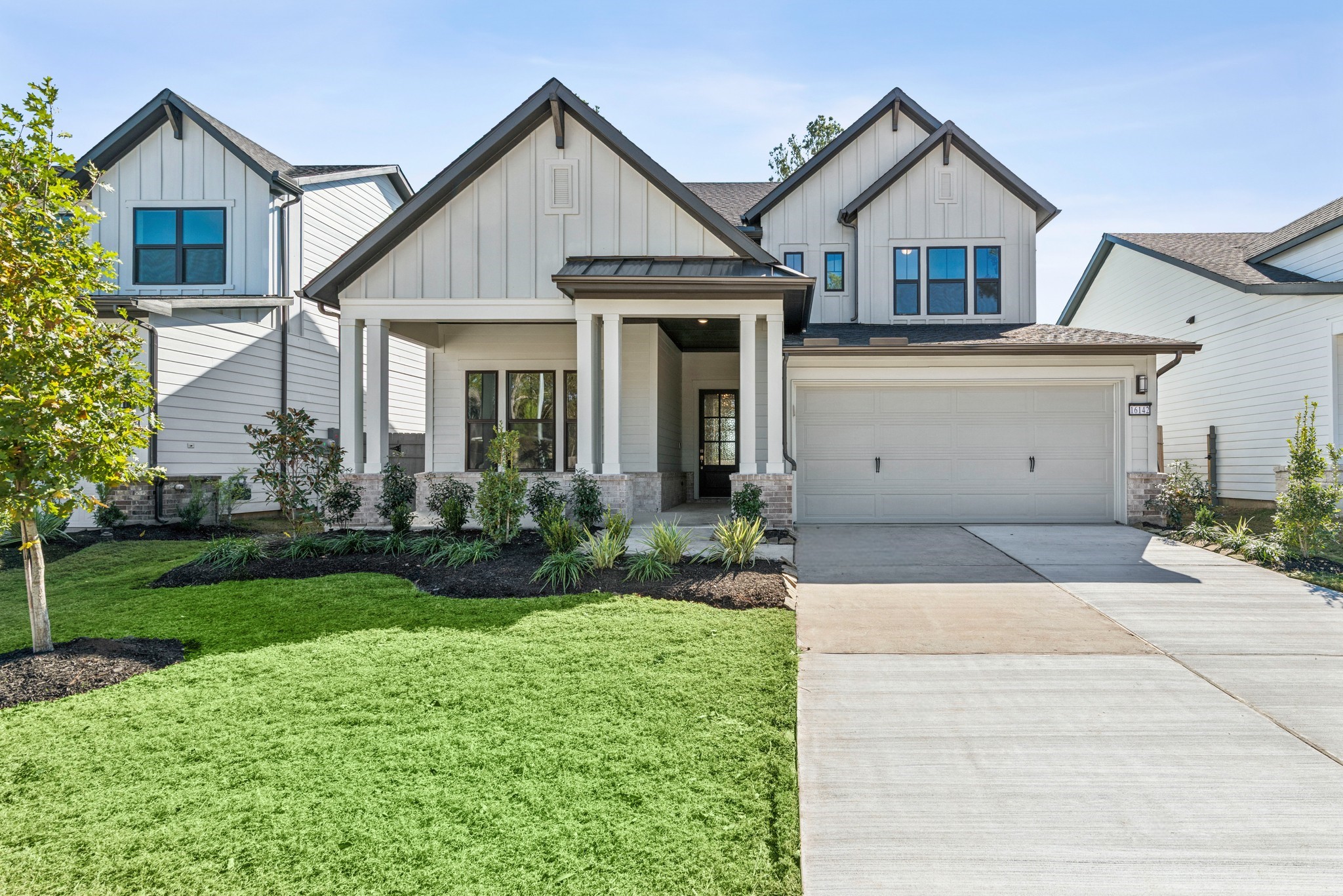 Welcome to The Lavender by David Weekley Homes. Move-In-Ready Now!