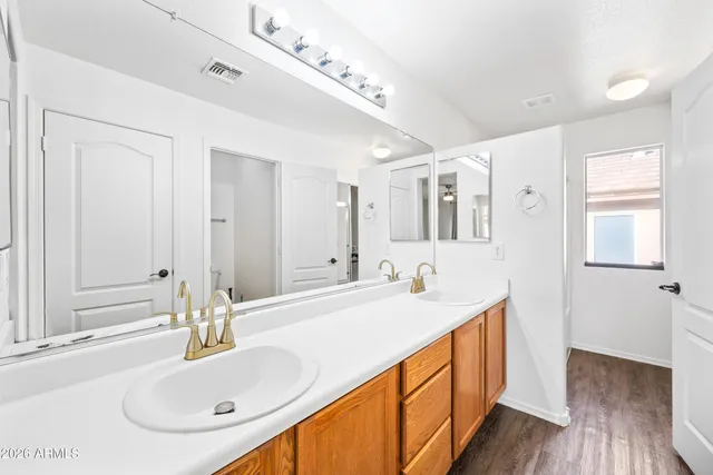 $2,100 | 1516 East Mobile Lane, Phoenix, AZ 85040