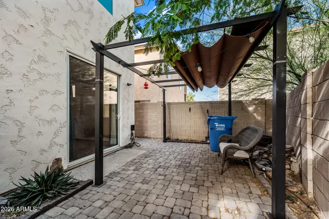 $2,100 | 1516 East Mobile Lane, Phoenix, AZ 85040