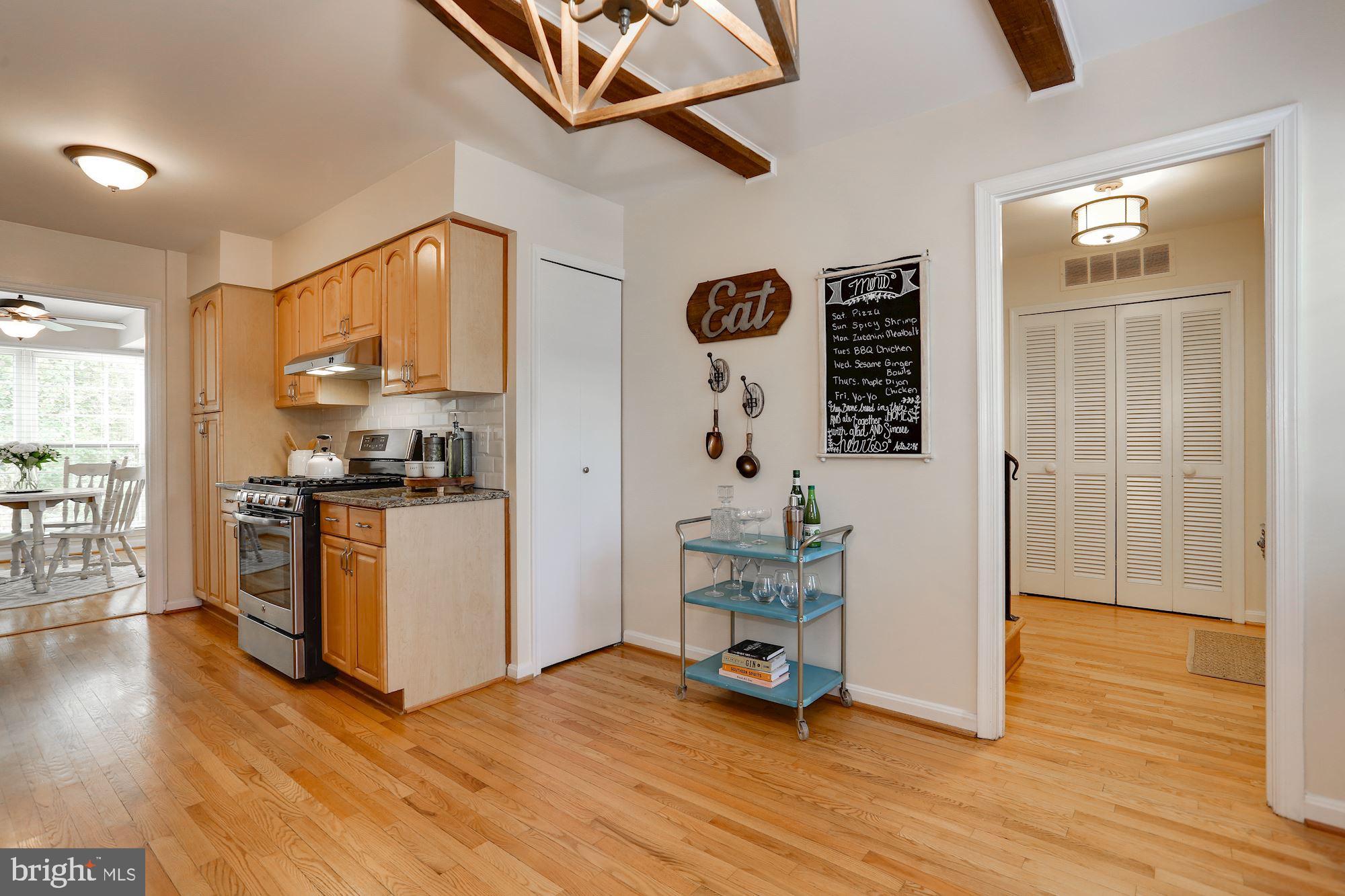 9762 Ranger Road Fairfax, VA 22030 - Photo 11 of 26 Gallery Image 11