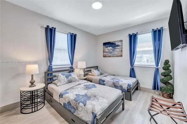 $525,000 | 1390 Northeast 150th Street, Miami, FL 33161