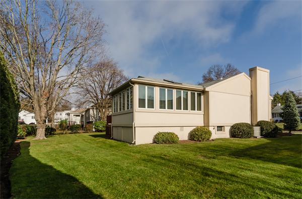 45 Deborah Road Newton, MA 02459 - Photo 17 of 18 Gallery Image 17