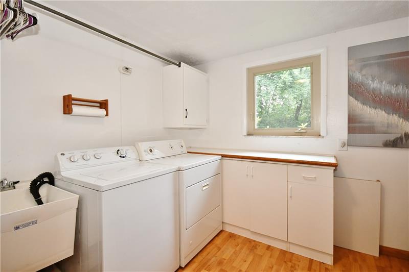 218 Tech Road Pittsburgh, PA 15205 - Photo 12 of 25 Gallery Image 12