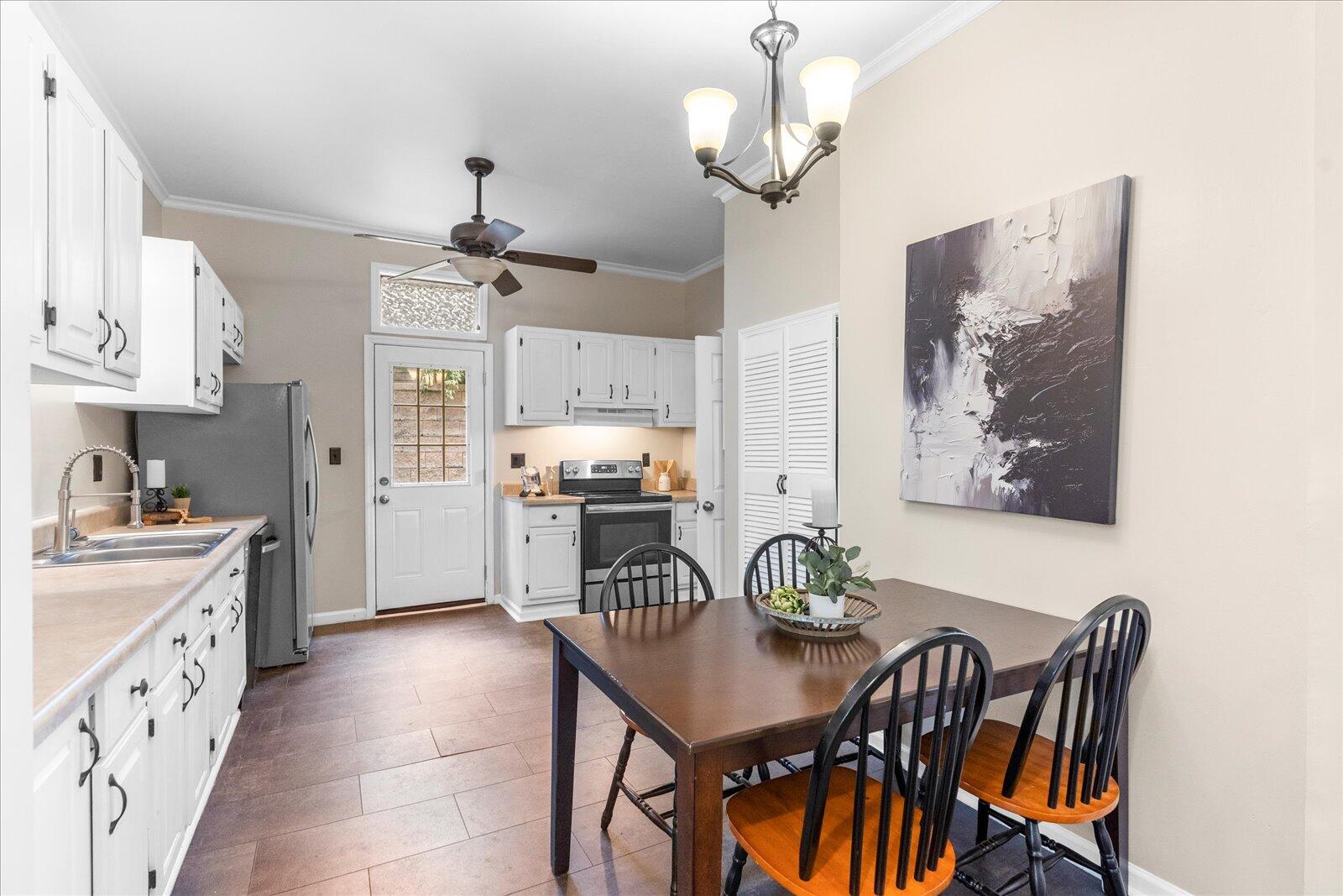 804 Dallas Road Chattanooga, TN 37405 - Photo 12 of 47 12-804 Dallas Rd-11